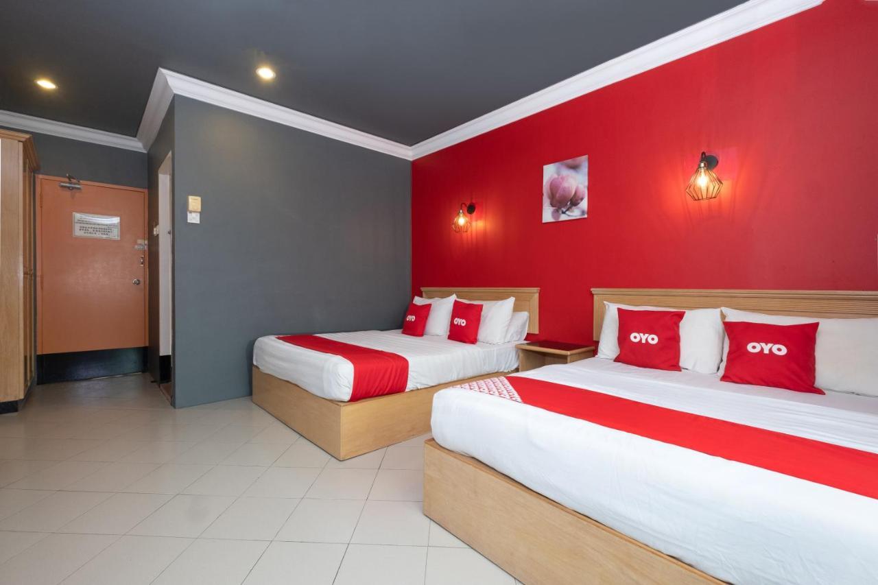 Oyo 90050 V Hotel Teluk Intan Eksteriør bilde